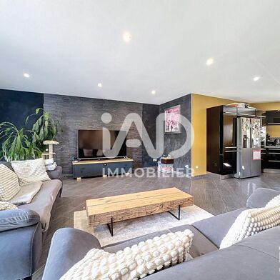 Maison 5 pièces 341500 €