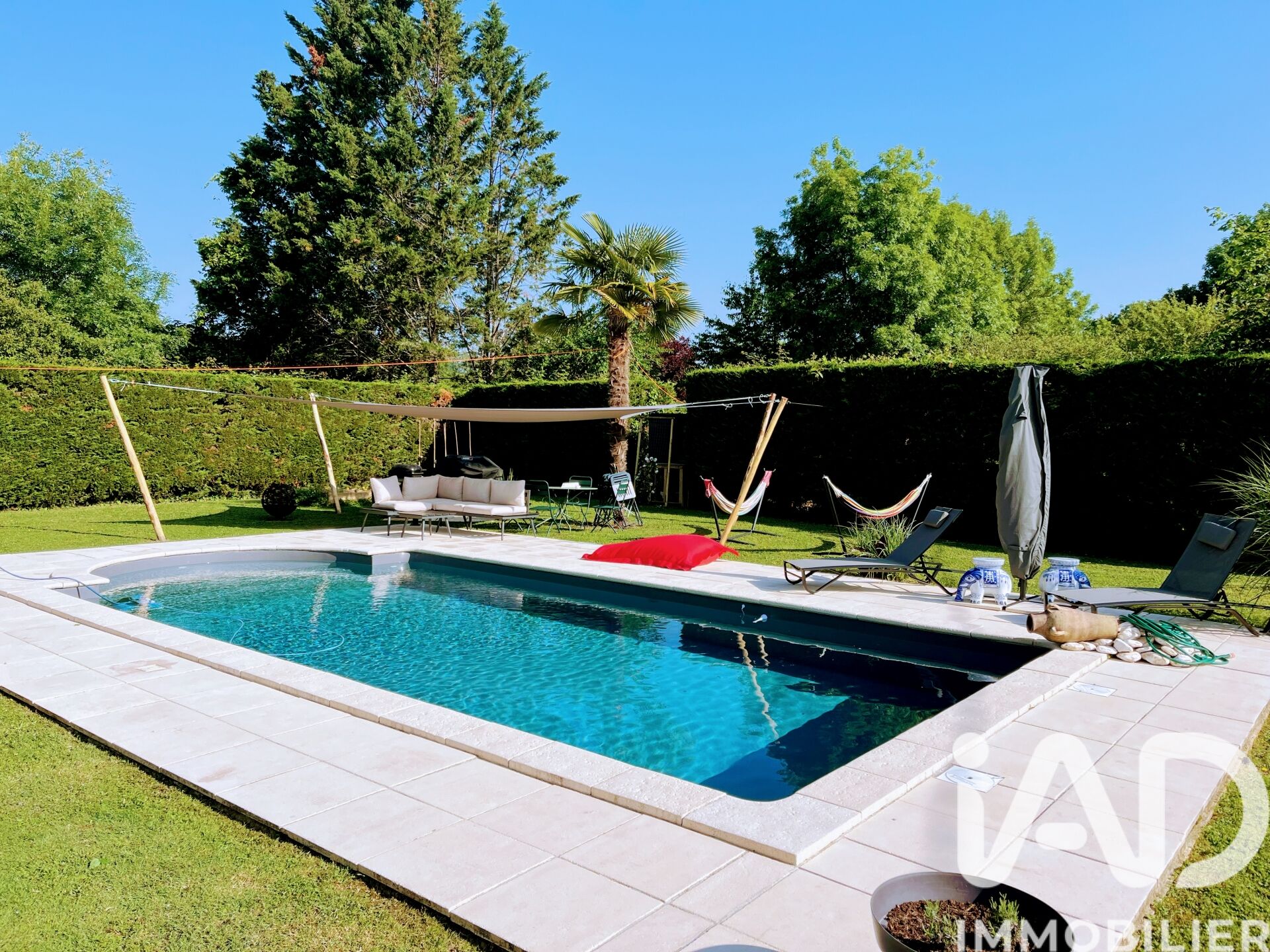 Camblanes-Et-Meynac - 183m² - 5p. - 3ch.