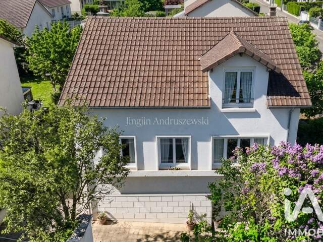 Vente Maison/villa 9 pièces — photo du bien