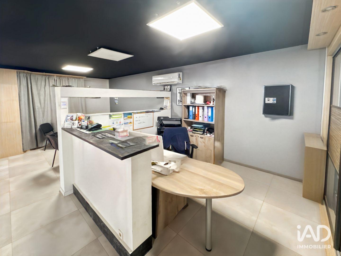 Vente Atelier 1 000 m² - Photo 2