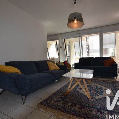 Appartement 4 pièces 210000 €