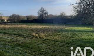 Terrain  1054 m² à vendre à Brie (16590)