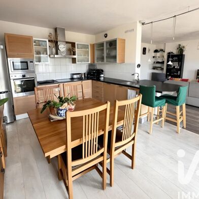 Appartement 6 pièces 349900 €