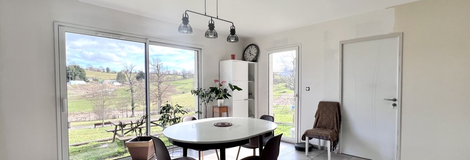 Maison 5 Pièces 103 m² à vendre à Saint-Clément-les-Places (69930)