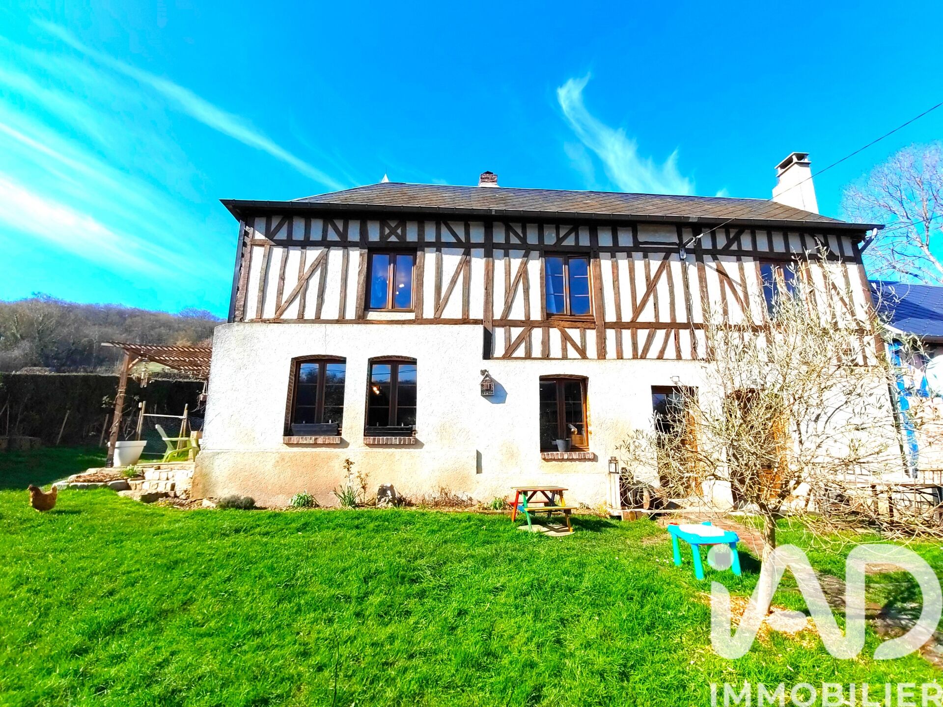 Rosay-Sur-Lieure - 92m² - 4p. - 3ch.