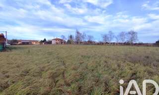 Terrain  2559 m² à vendre à Miramont-de-Comminges (31800)