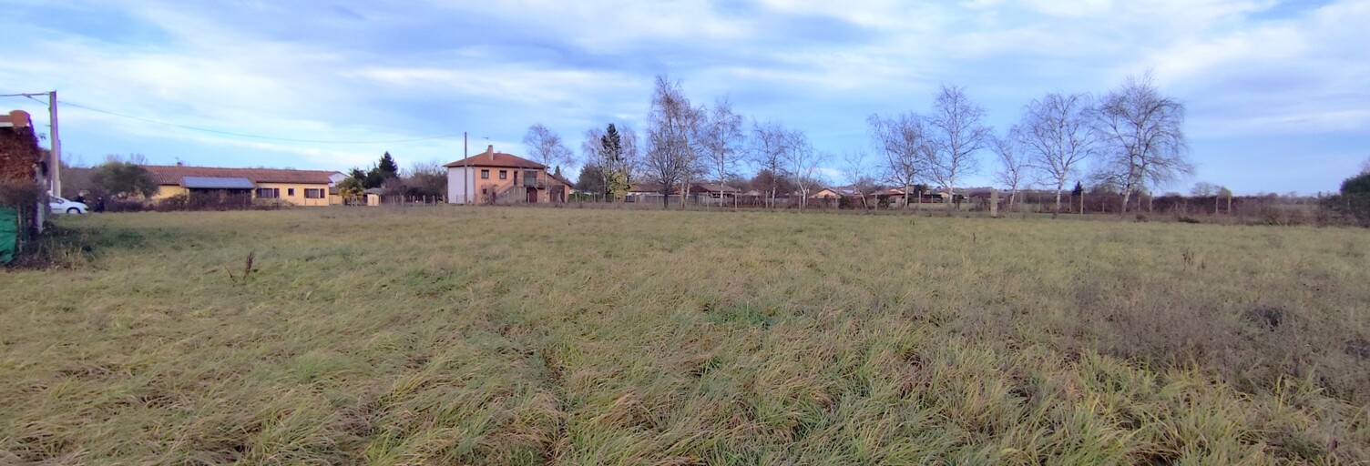 Terrain  2559 m² à vendre à Miramont-de-Comminges (31800)