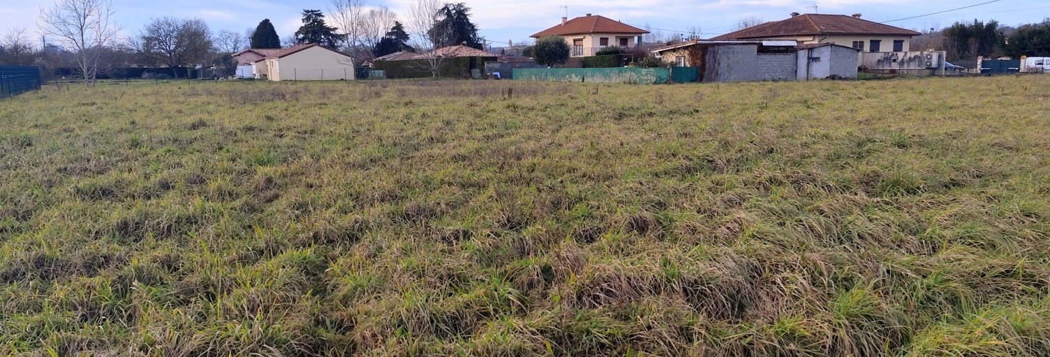 Terrain  4361 m² à vendre à Miramont-de-Comminges (31800)