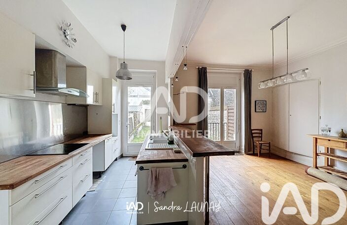 Vente Maison de ville 9 pièces — photo 2