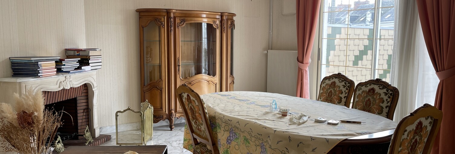 Maison 13 Pièces 294 m² à vendre à Châteauroux (36000)