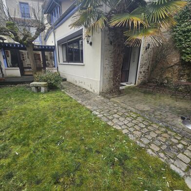 Maison 10 pièces 365000 €