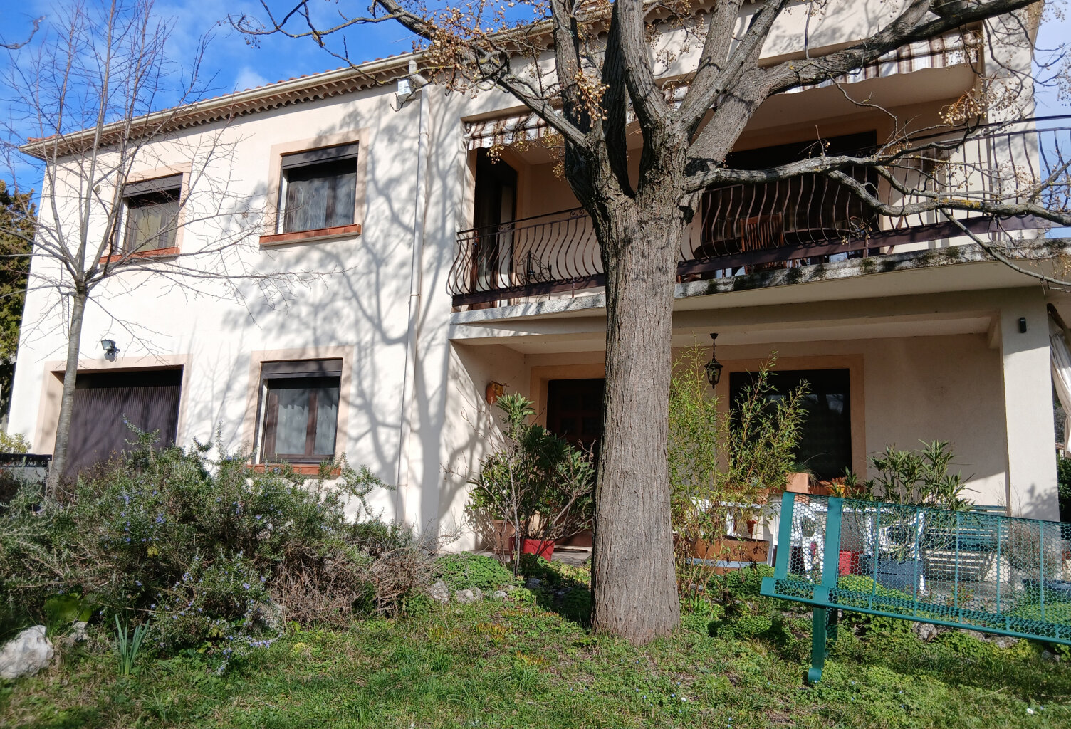 VENTE - MAISON - 170 m2 hab - 7 PIECES - ALES — photo 1