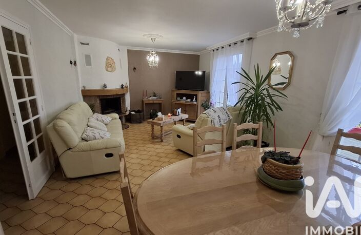 Vente Maison/villa 5 pièces — photo 2