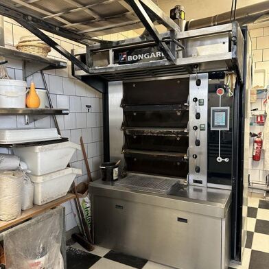 Commerce  142000 €