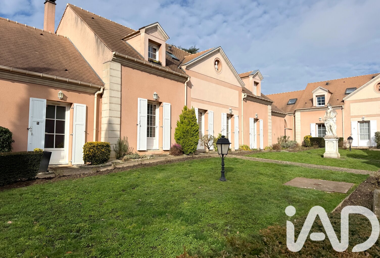 Vente Maison de ville 3 pièces — photo 1