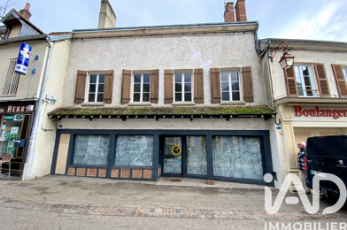 Immeuble  72000 €
