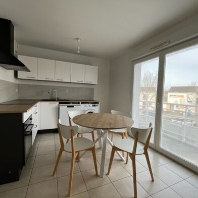 Appartement 3 pièces 700 €