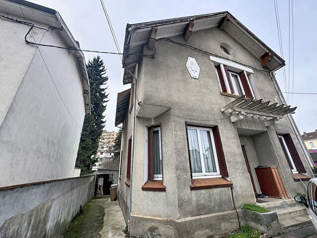 Maison Bourgoin Jallieu 5 pièce(s) 108 m2 — photo du bien