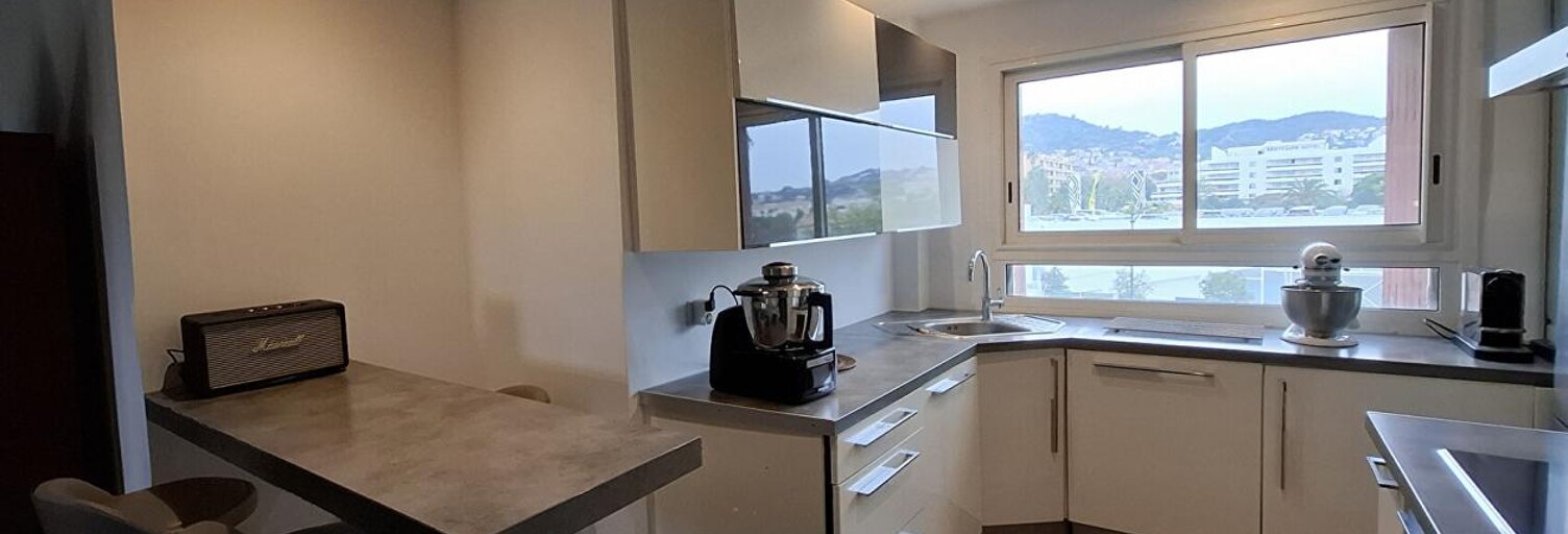 Appartement 3 Pièces 58 m² à vendre à Hyères (83400)