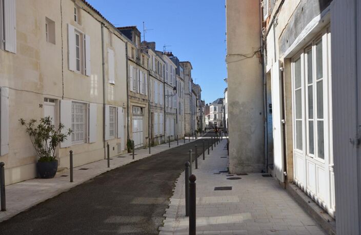 Appartement T2 La Rochelle 17 centre ville rdc avec local vélos — photo 5