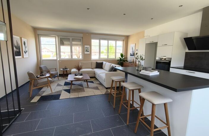 Maison  mitoyenne en triplex 3 pièce(s)  80 m2 — photo 2
