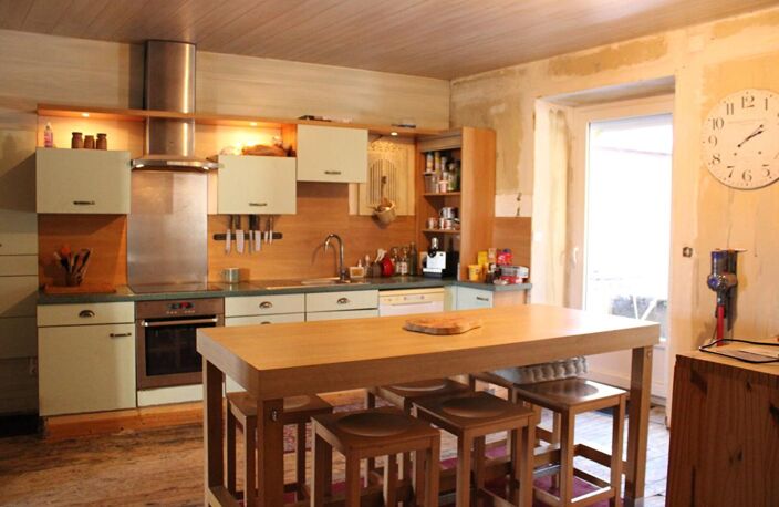 Maison  avec jardin , garage et appartement indépendant — photo 4