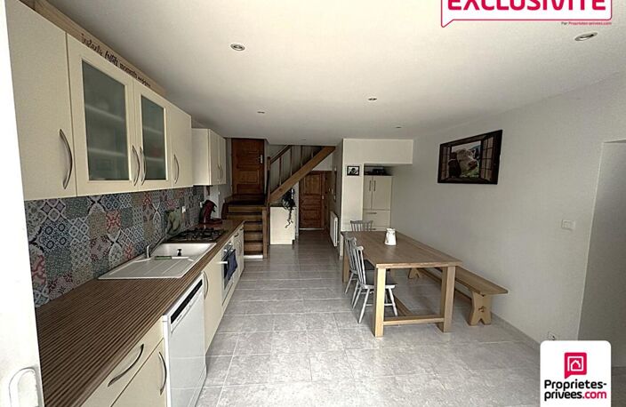 Corps de ferme.7 pièces. 3 chambres 150.4 m2 — photo 2