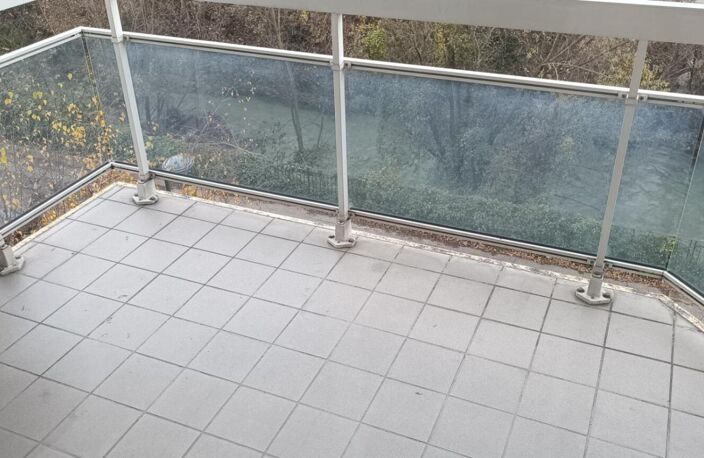 Appartement Chambery 3 pièce(s) 66.04 m2 — photo 3