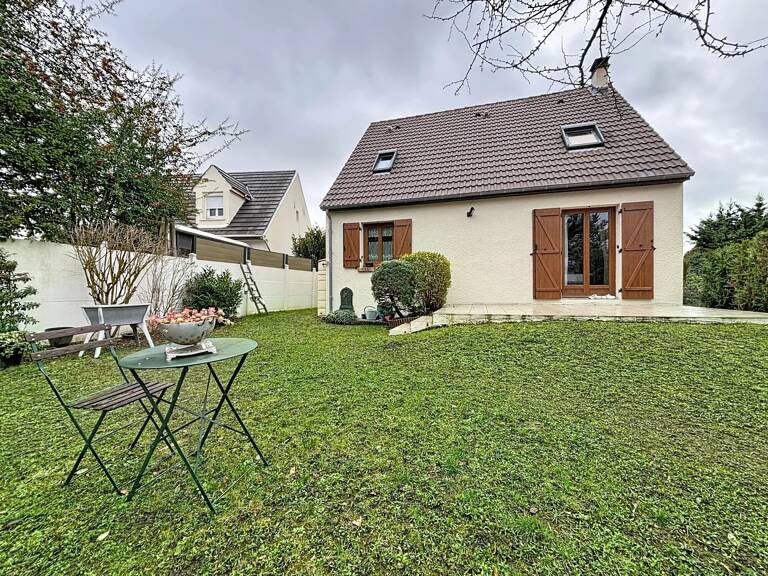 Maison 6 pièces avec jardin sans vis à vis — photo 1