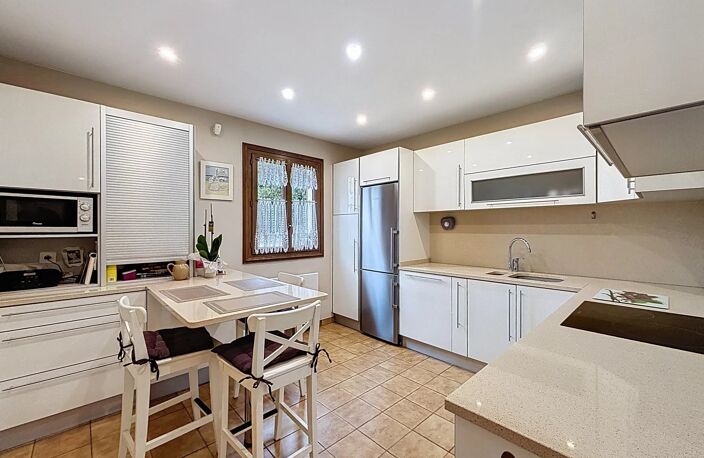 Maison 6 pièces avec jardin sans vis à vis — photo 5