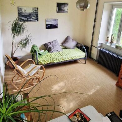 Appartement 5 pièces 153000 €