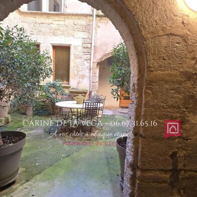 Appartement 8 pièces 231000 €