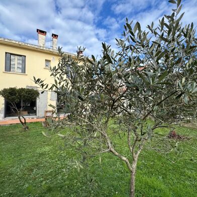 Maison 7 pièces 738500 €