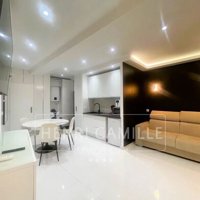 Appartement  196000 €