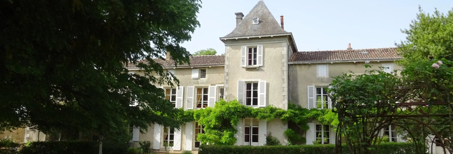 Maison 15 Pièces 510 m² à vendre à Melle (79500)