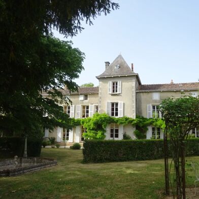 Maison 15 pièces 795000 €