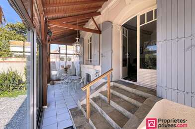 Maison 4 pièces 325500 €