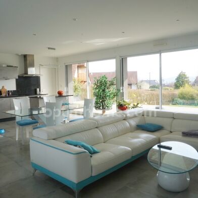 Maison 5 pièces 275000 €