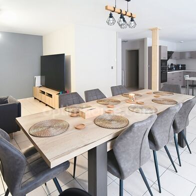 Appartement 4 pièces 199000 €