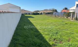 Terrain  445 m² à vendre à Saint-Laurent-de-la-Prée (17450)