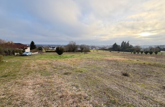 Terrain de plus de 7 200 m² avec près de 4 800 m² exploitables – Rare sur le secteur ! — photo 4