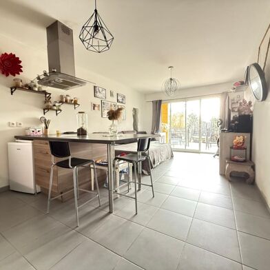 Appartement 2 pièces 145500 €