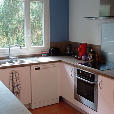 Appartement 4 pièces 1040 €