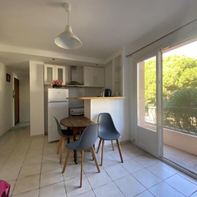 Appartement 2 pièces 740 €