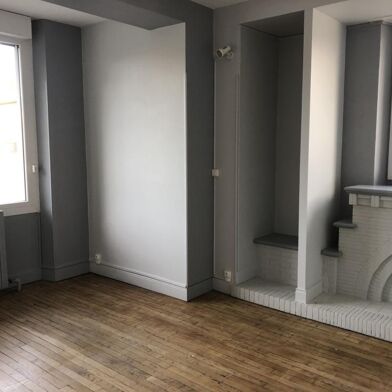 Appartement 1 pièces 390 €