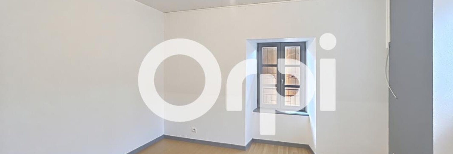 Appartement 4 Pièces 73 m² à louer à Molompize (15500)