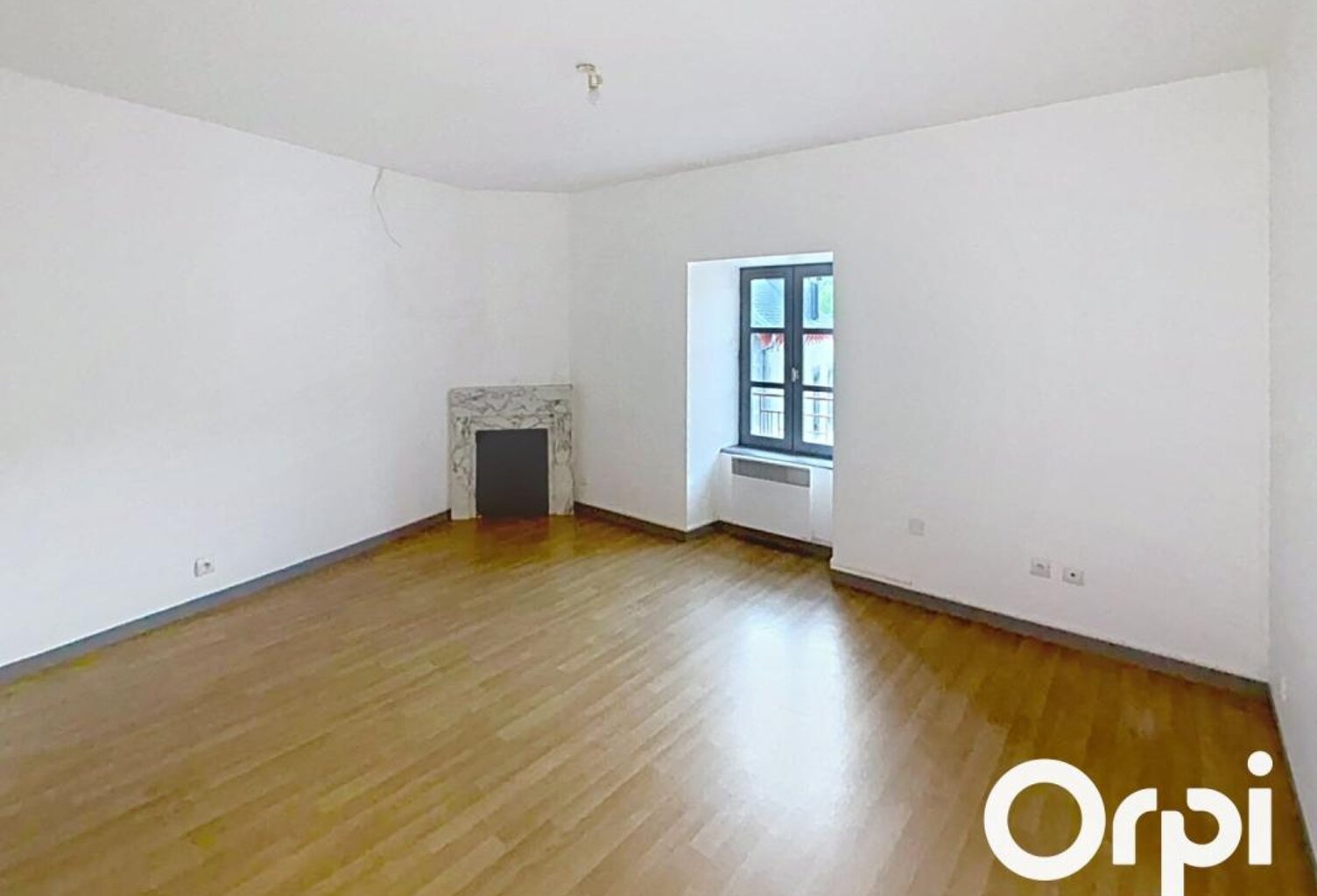 À LOUER – Appartement 73 m² – 3 chambres — photo 1