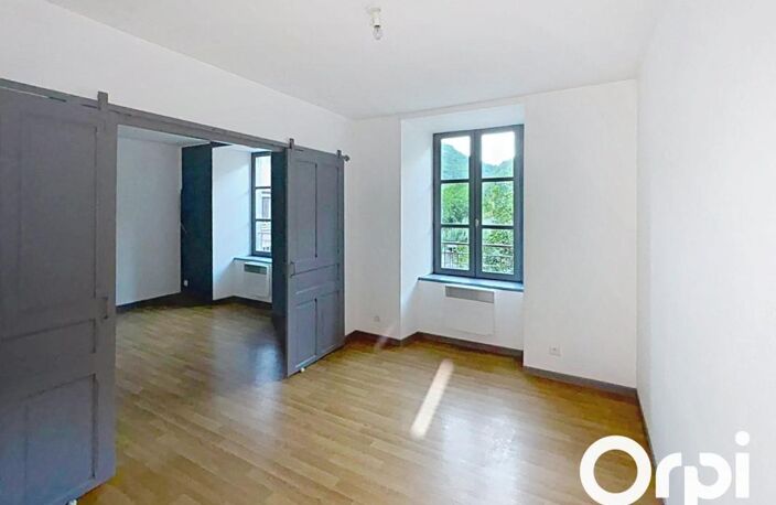 À LOUER – Appartement 73 m² – 3 chambres — photo 2