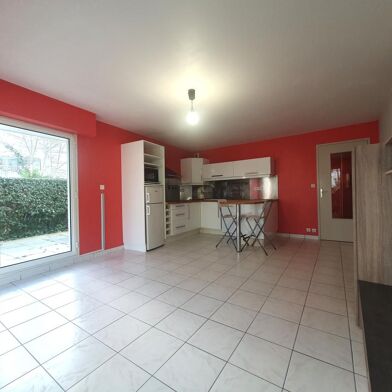 Appartement 3 pièces 296800 €