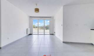 Commerce 4 Pièces 83 m² à vendre à Gardanne (13120)